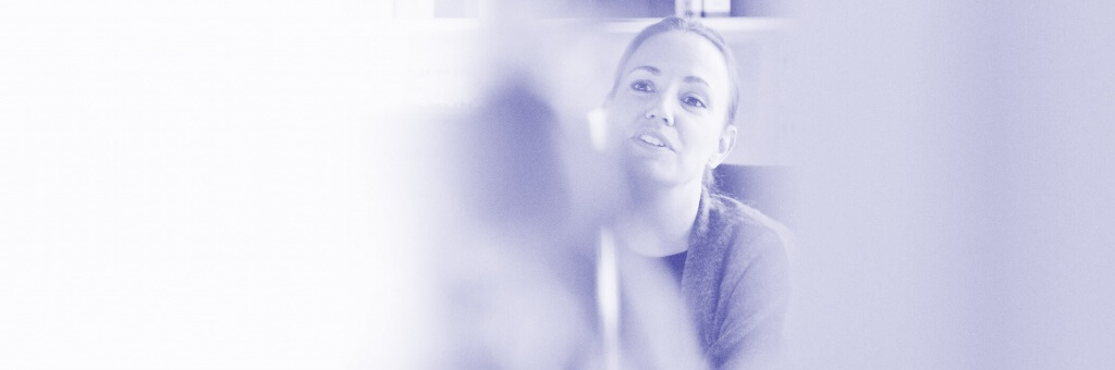 Controller Rebecka at her desk.