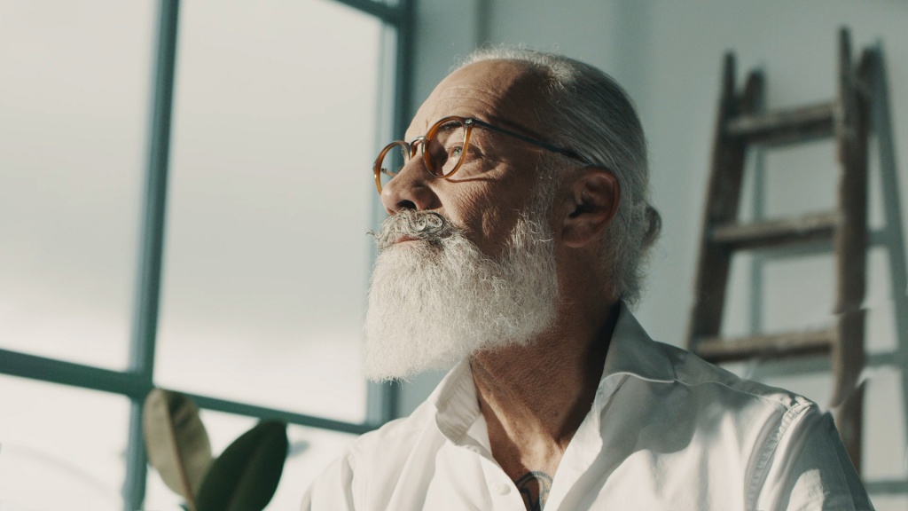 The man from the Doro8080 film.